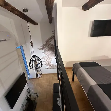 Apartament Delta Urban Loft *