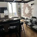 Delta Urban Loft Apartmán Neapol