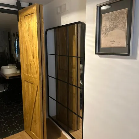 Delta Urban Loft Νάπολη